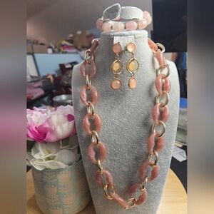 Juleskae Pink and Gold Jewelry Set